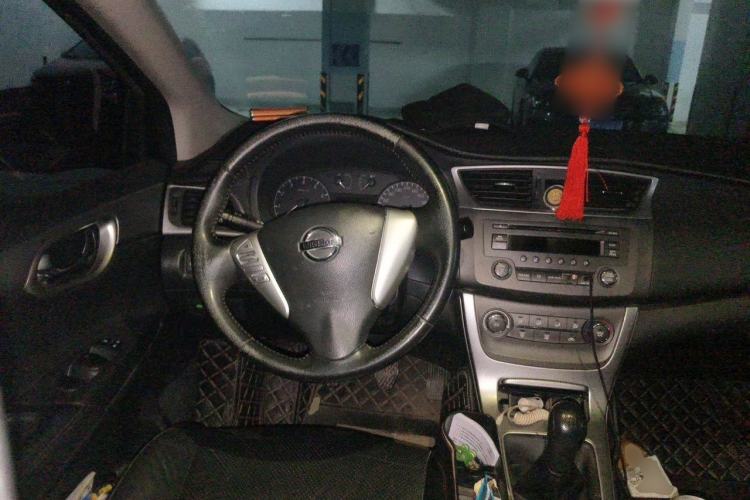 Used Nissan Sylphy 2012 1.6 XL Manual Luxury Edition Steering Wheel
