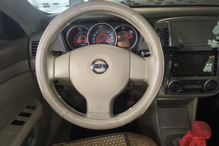 Used Nissan Sylphy 2012 Classic 1.6XE Manual Comfort Edition Steering Wheel