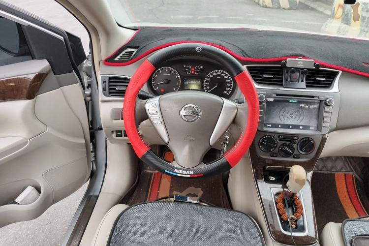Used Nissan Sylphy 2012 1.6 XL CVT Luxury Edition Steering Wheel