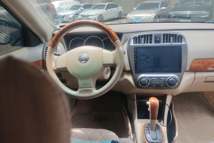 Used Nissan Sylphy 2012 Classic 1.6XE Automatic Comfort Edition Steering Wheel