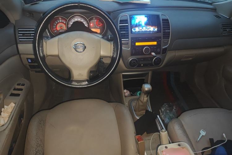 Used Nissan Sylphy 2012 Classic 1.6XE Manual Comfort Edition Steering Wheel