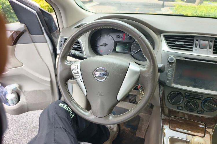 Used Nissan Sylphy 2012 1.6 XL Manual Luxury Edition Steering Wheel