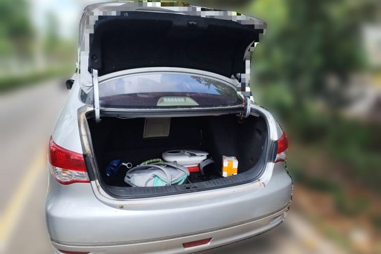 Used Nissan Sylphy 2012 1.6XE Manual Comfort Edition Trunk