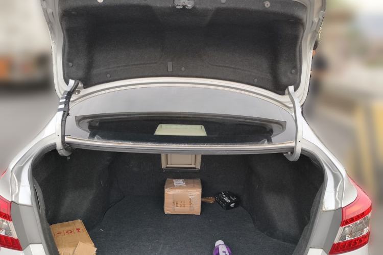 Used Nissan Sylphy 2012 1.6 XL CVT Luxury Edition Trunk