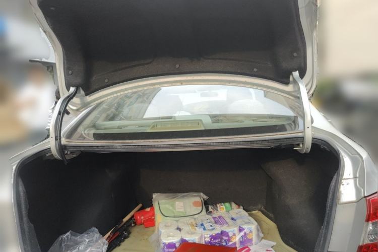 Used Nissan Sylphy 2012 1.6XE CVT Comfort Edition Trunk