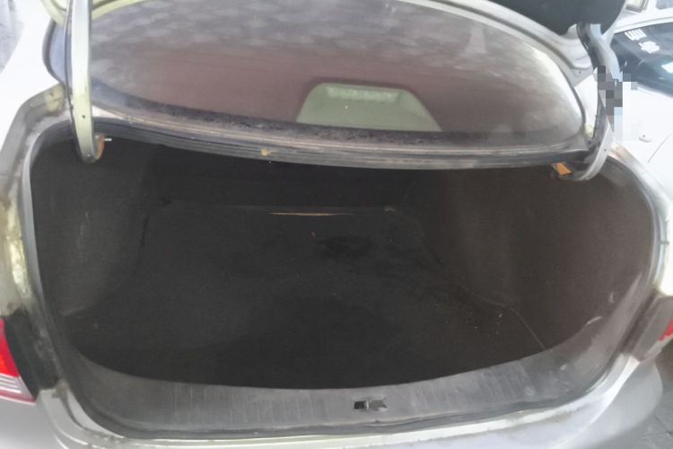 Used Nissan Sylphy 2012 Classic 1.6XE Manual Comfort Edition Trunk