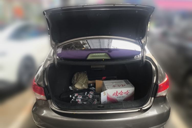 Used Nissan Sylphy 2012 Classic 1.6XE Automatic Comfort Edition Trunk