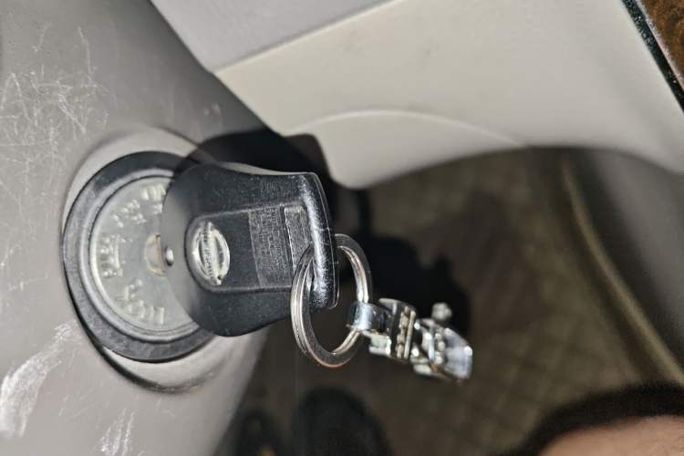 Used Nissan Sylphy 2012 1.6 XL Manual Luxury Edition Vehicle Key