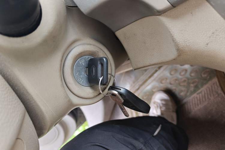 Used Nissan Sylphy 2012 Classic 1.6XE Automatic Comfort Edition Vehicle Key