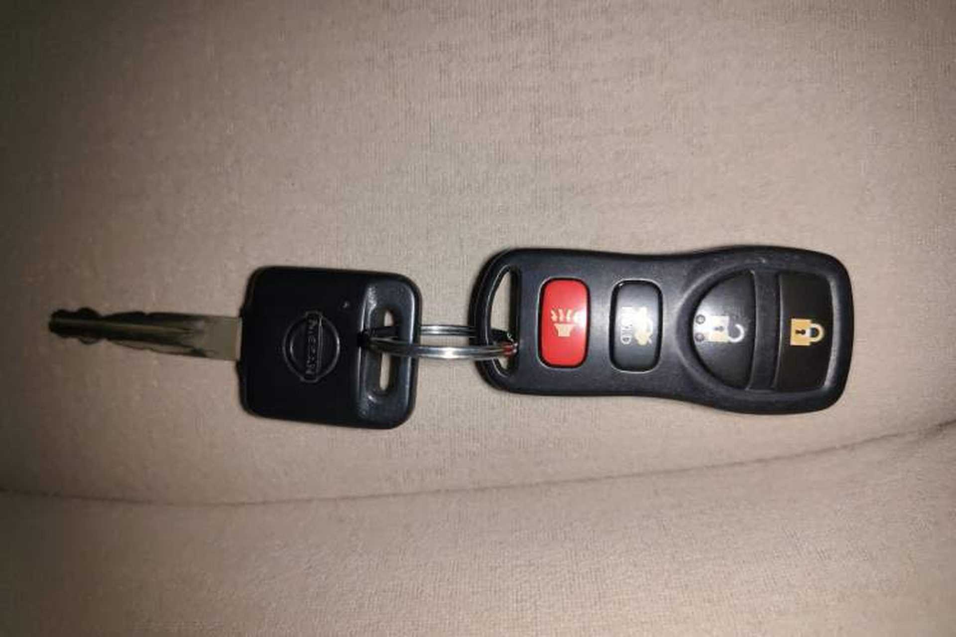 Used Nissan Sylphy 2012 Classic 1.6XE Manual Comfort Edition Vehicle Key