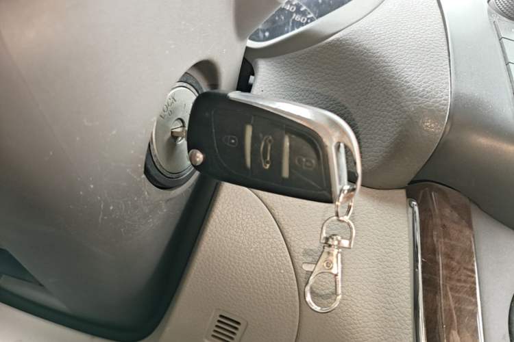 Used Nissan Sylphy 2012 1.6 XL CVT Luxury Edition Vehicle Key