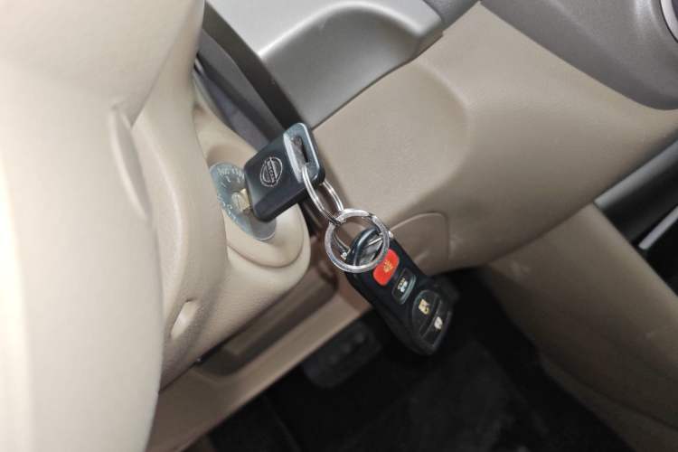 Used Nissan Sylphy 2012 Classic 1.6XE Automatic Comfort Edition Vehicle Key