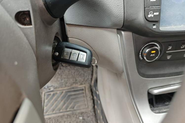 Used Nissan Sylphy 2012 1.6XE Manual Comfort Edition Vehicle Key