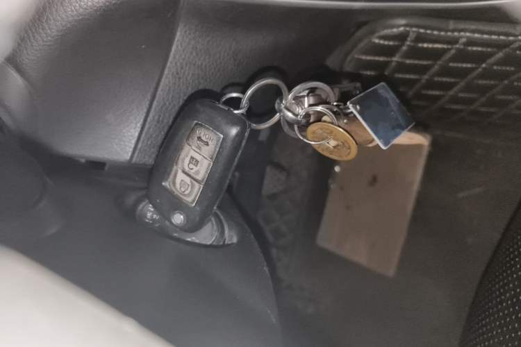 Used Nissan Sylphy 2012 1.6 XL Manual Luxury Edition Vehicle Key