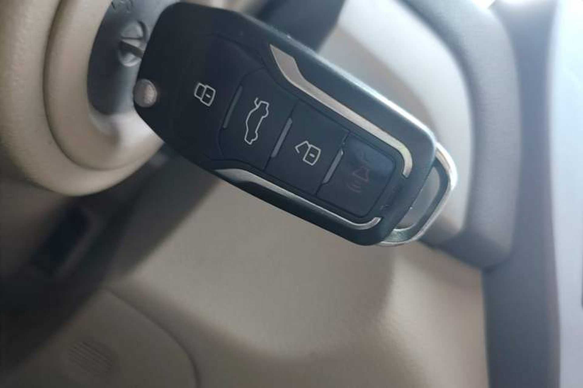 Used Nissan Sylphy 2012 Classic 1.6XE Automatic Comfort Edition Vehicle Key