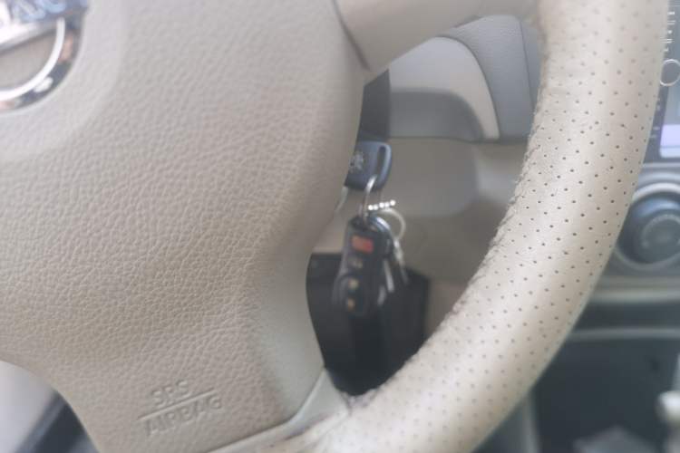 Used Nissan Sylphy 2012 Classic 1.6XE Automatic Comfort Edition Vehicle Key