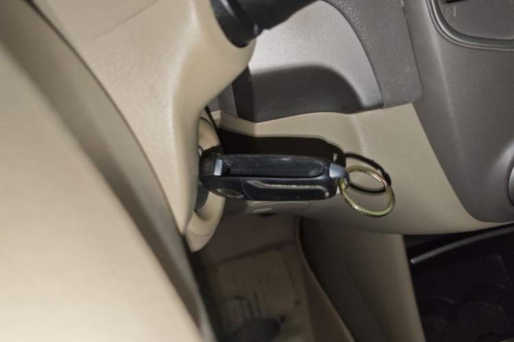 Used Nissan Sylphy 2012 Classic 1.6XE Automatic Comfort Edition Vehicle Key