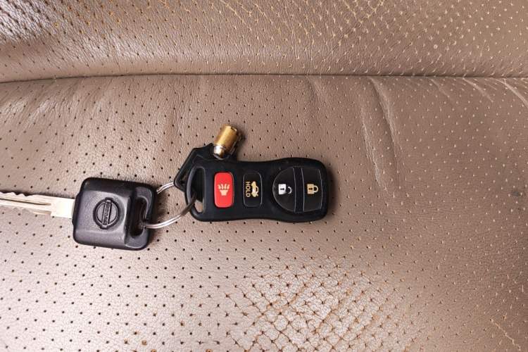 Used Nissan Sylphy 2012 Classic 1.6 XL Automatic Luxury Edition Vehicle Key