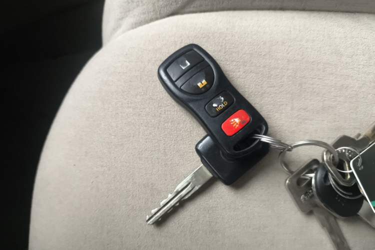 Used Nissan Sylphy 2012 Classic 1.6XE Automatic Comfort Edition Vehicle Key