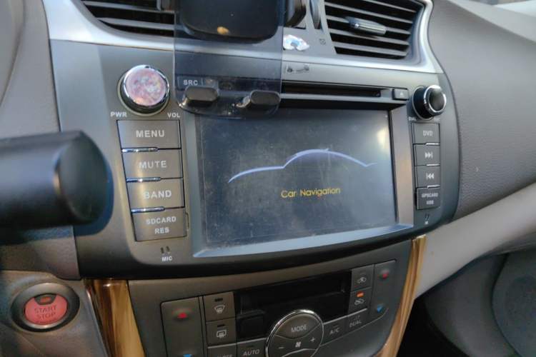 Used Nissan Sylphy 2012 1.8XL CVT Luxury Edition Audio And AC Panel