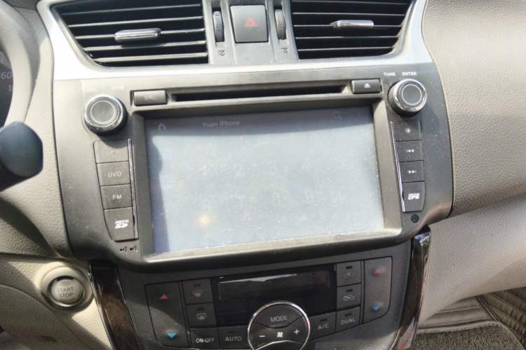Used Nissan Sylphy 2012 1.8XL CVT Luxury Edition Audio And AC Panel