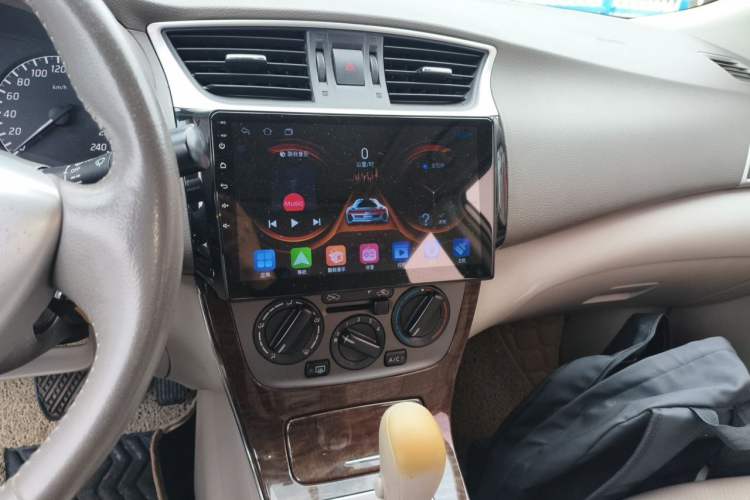 Used Nissan Sylphy 2012 1.6 XL CVT Luxury Edition Audio And AC Panel