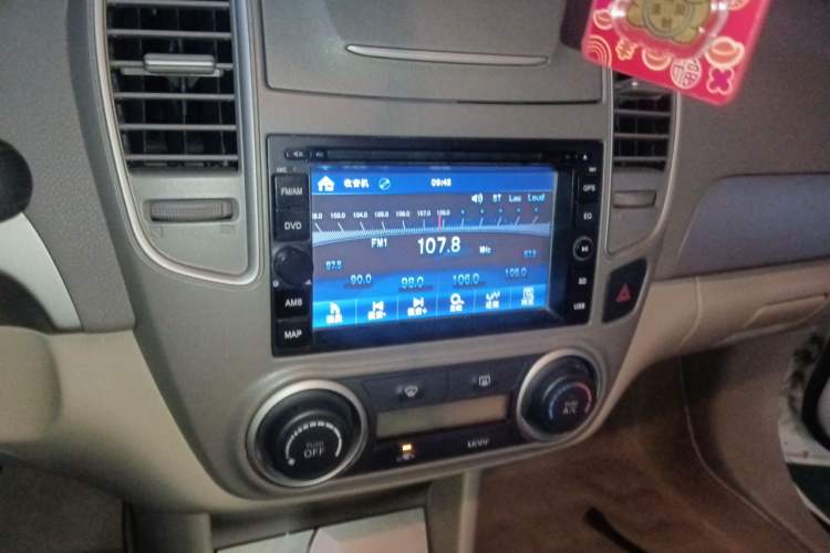 Used Nissan Sylphy 2012 Classic 1.6XE Automatic Comfort Edition Audio And AC Panel