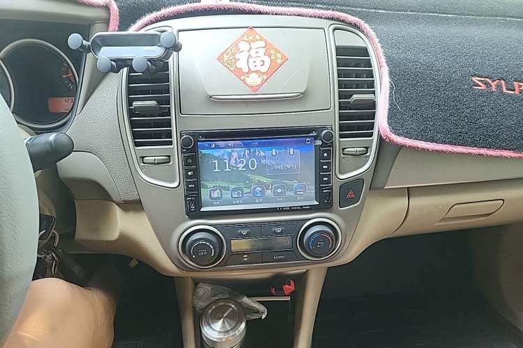Used Nissan Sylphy 2012 Classic 1.6XE Manual Comfort Edition Audio And AC Panel