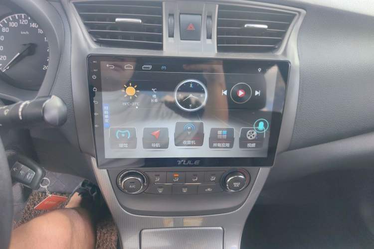 Used Nissan Sylphy 2012 1.6 XL CVT Luxury Edition Audio And AC Panel