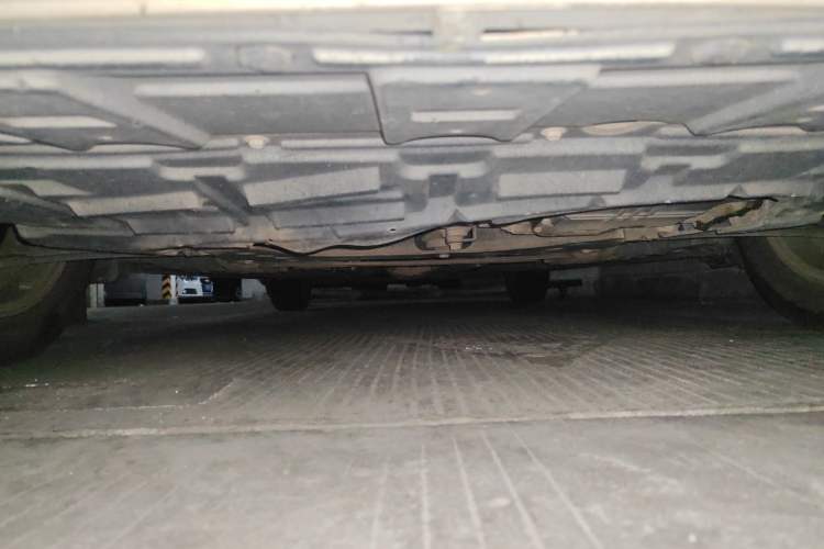 Used Nissan Sylphy 2012 Classic 1.6XE Automatic Comfort Edition Chassis Front