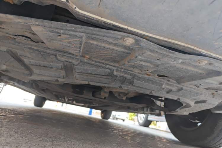 Used Nissan Sylphy 2012 Classic 1.6XE Manual Comfort Edition Chassis Front
