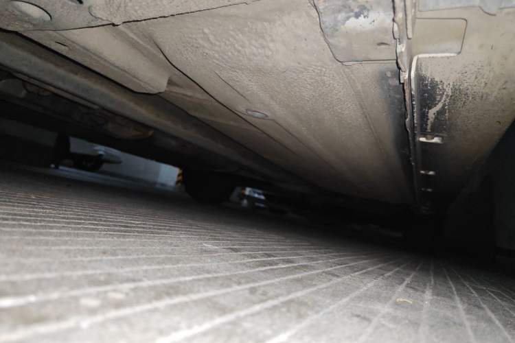 Used Nissan Sylphy 2012 Classic 1.6XE Automatic Comfort Edition Chassis Front Left