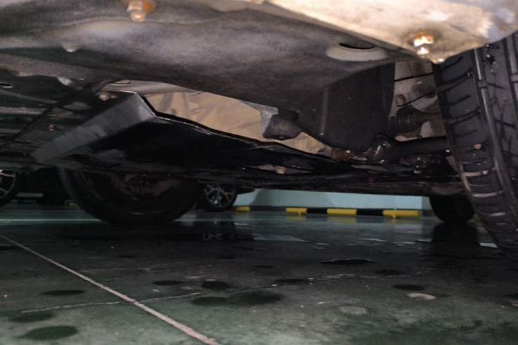 Used Nissan Sylphy 2012 Classic 1.6XE Manual Comfort Edition Chassis Front Left