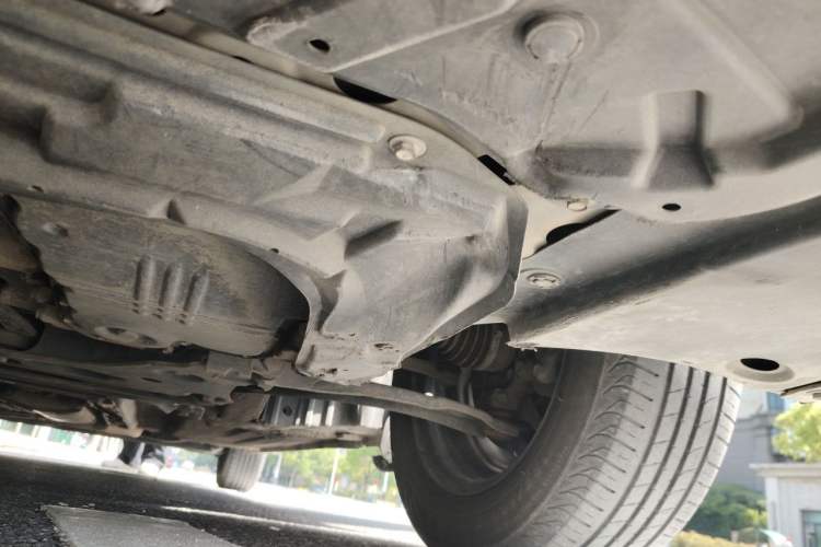 Used Nissan Sylphy 2012 Classic 1.6XE Automatic Comfort Edition Chassis Front Left