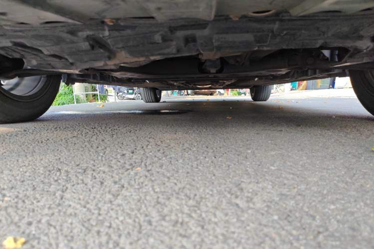 Used Nissan Sylphy 2012 Classic 1.6XE Manual Comfort Edition Chassis Front