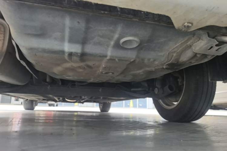 Used Nissan Sylphy 2012 Classic 1.6XE Manual Comfort Edition Chassis Rear