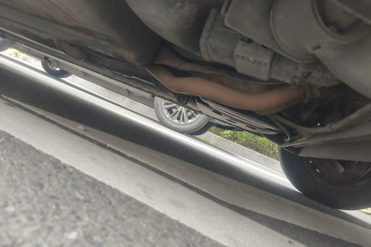 Used Nissan Sylphy 2012 Classic 1.6XE Automatic Comfort Edition Chassis Rear Left
