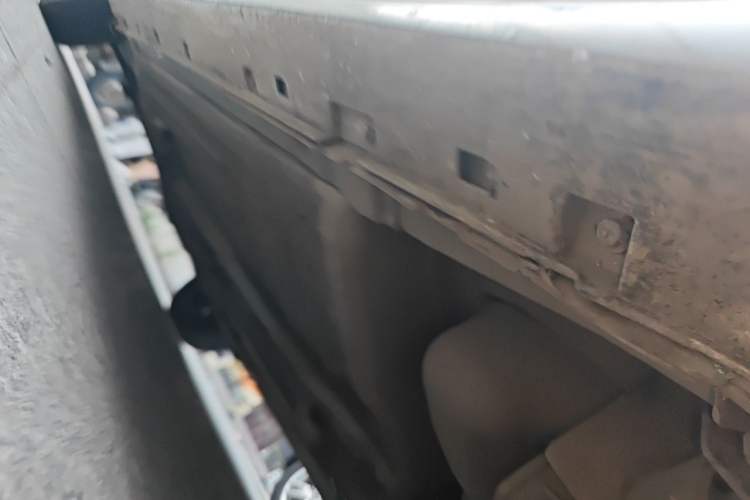Used Nissan Sylphy 2012 Classic 1.6XE Manual Comfort Edition Chassis Rear Left