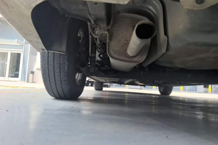 Used Nissan Sylphy 2012 Classic 1.6XE Manual Comfort Edition Chassis Rear Left