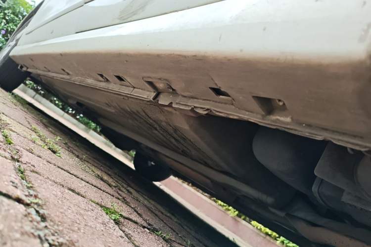 Used Nissan Sylphy 2012 Classic 1.6XE Automatic Comfort Edition Chassis Rear Left