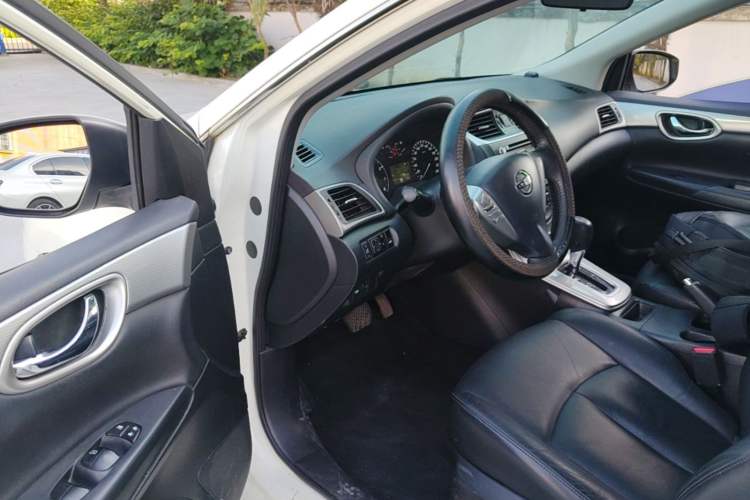 Used Nissan Sylphy 2012 1.6 XL CVT Luxury Edition Driver Seat