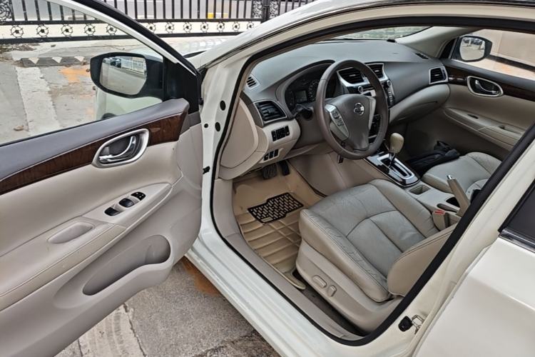 Used Nissan Sylphy 2012 1.6 XL CVT Luxury Edition Driver Seat
