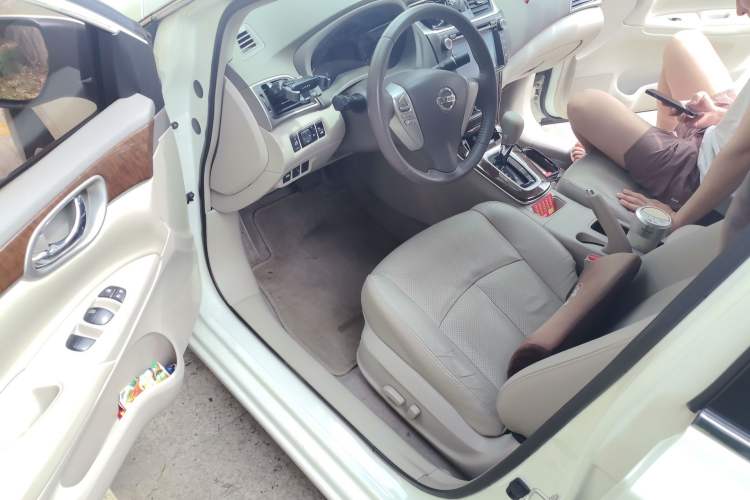 Used Nissan Sylphy 2012 1.6 XL CVT Luxury Edition Driver Seat