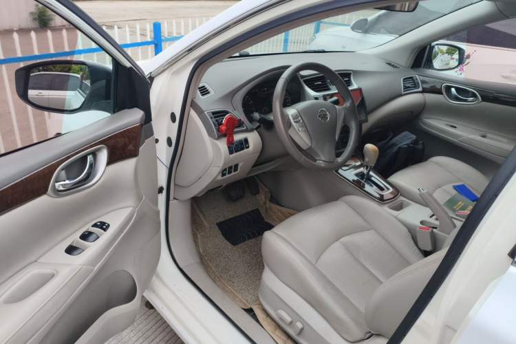 Used Nissan Sylphy 2012 1.6 XL CVT Luxury Edition Driver Seat