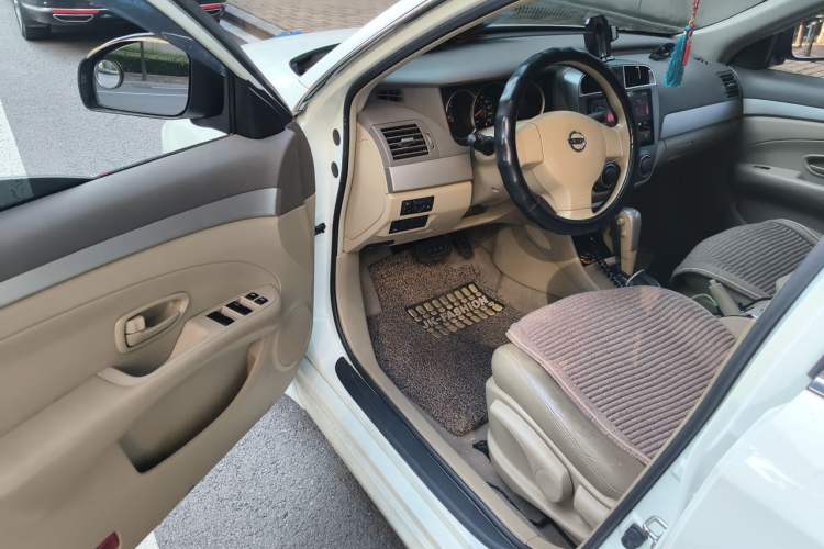 Used Nissan Sylphy 2012 Classic 1.6 XL Automatic Luxury Edition Driver Seat