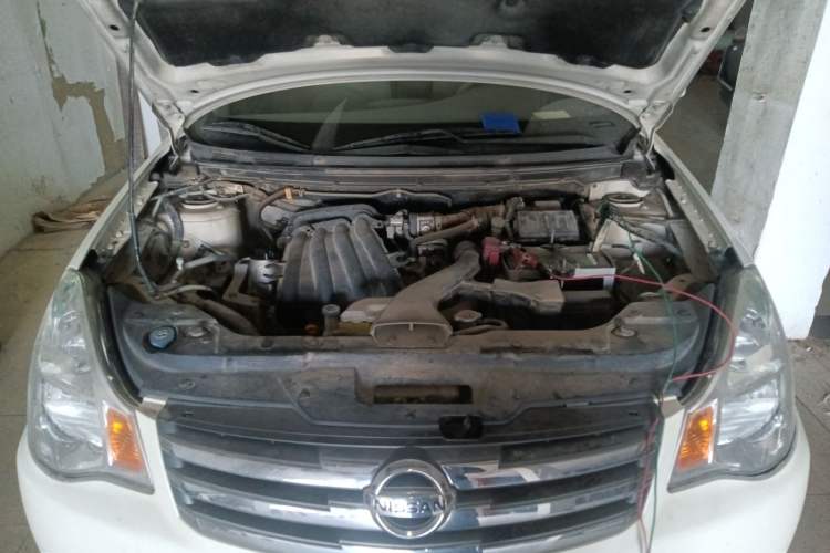 Used Nissan Sylphy 2012 Classic 1.6XE Automatic Comfort Edition Engine Bay