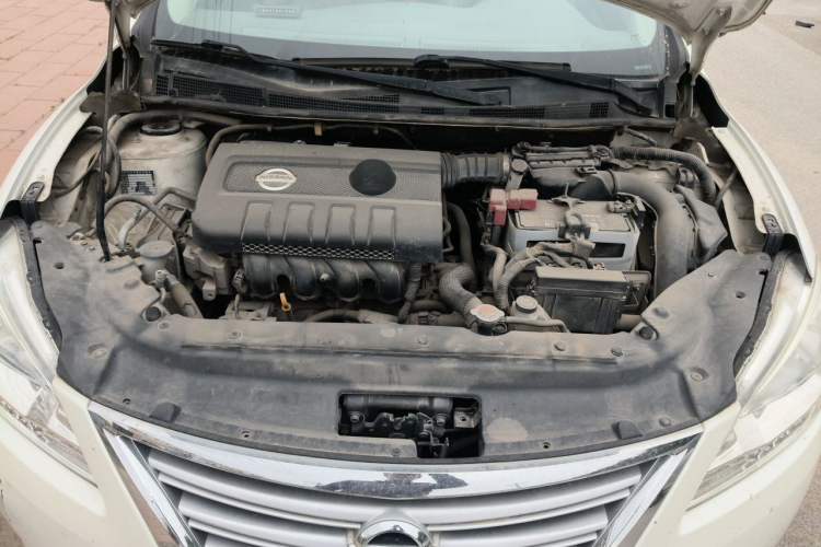 Used Nissan Sylphy 2012 1.6 XL CVT Luxury Edition Engine Bay