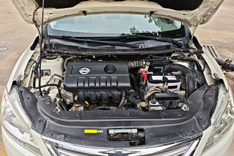 Used Nissan Sylphy 2012 1.6 XL CVT Luxury Edition Engine Bay