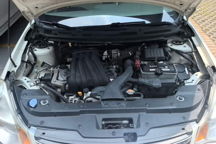 Used Nissan Sylphy 2012 Classic 1.6XE Manual Comfort Edition Engine Bay
