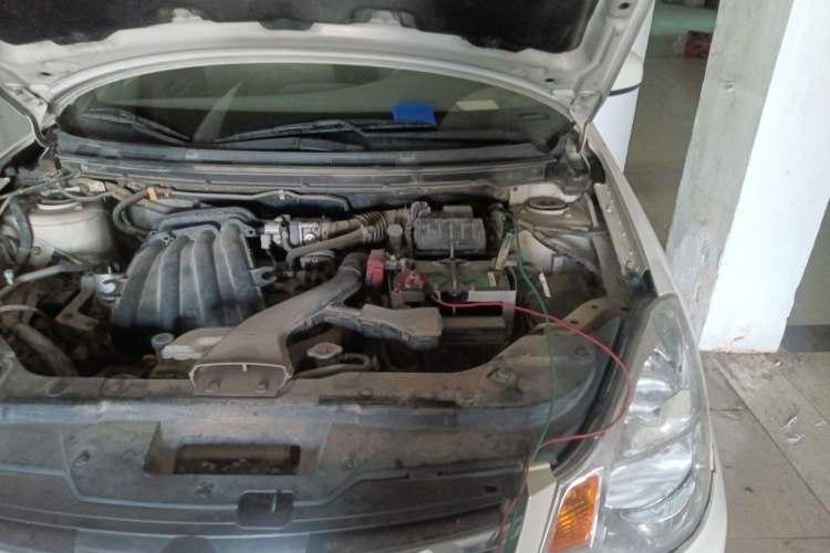Used Nissan Sylphy 2012 Classic 1.6XE Automatic Comfort Edition Engine Bay Left